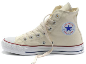 Высокие кеды Converse Chuck Taylor All Star бежевые - фото слева