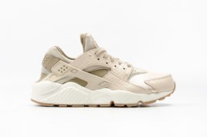 Nike Air Huarache Run Premium бежевые женские (35-40)