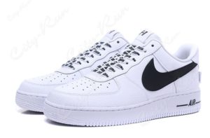 Nike Air Force 1 LV8 белые (35-44)