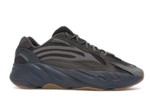 Adidas Yeezy Boost 700 коричневые (35-44)