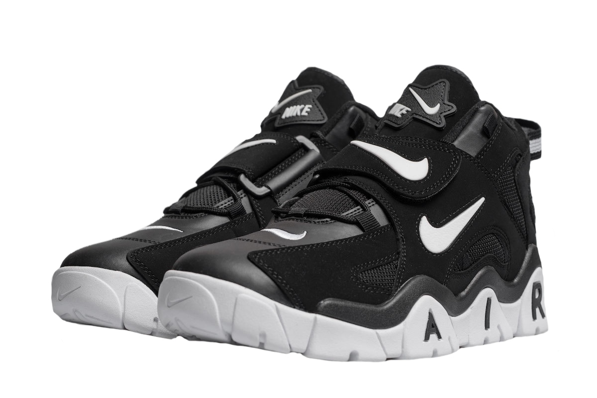 nike barrage qs