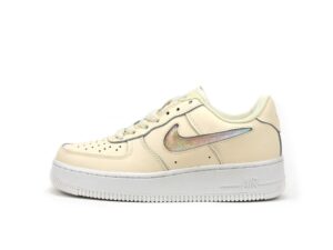 Nike Air Force 1 LV8 бежевые (35-39)