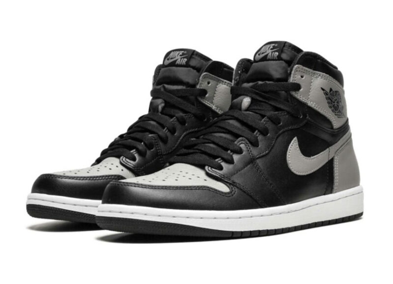 Nike Air Jordan 1 Retro черные с серым (40-44)