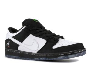 Nike SB Dunk Low Pro черно-белые (40-44)